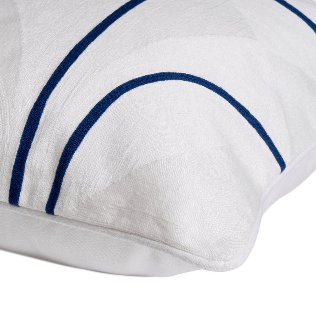 Cushion Sabrosa White &Amp; Blue Accessories Eichholtz