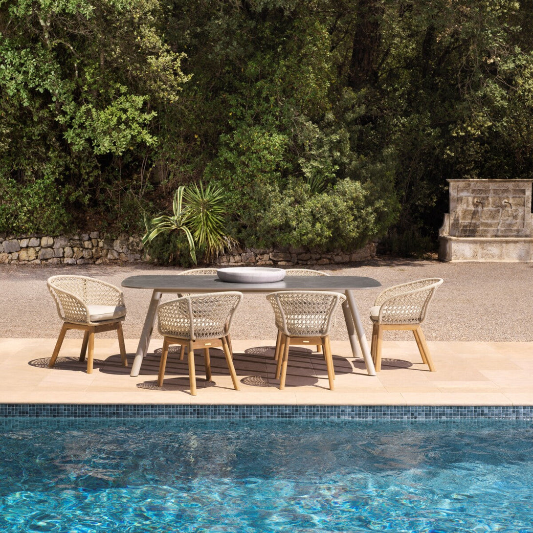 Outdoor Dining Table Nassau S Outdoor Eichholtz