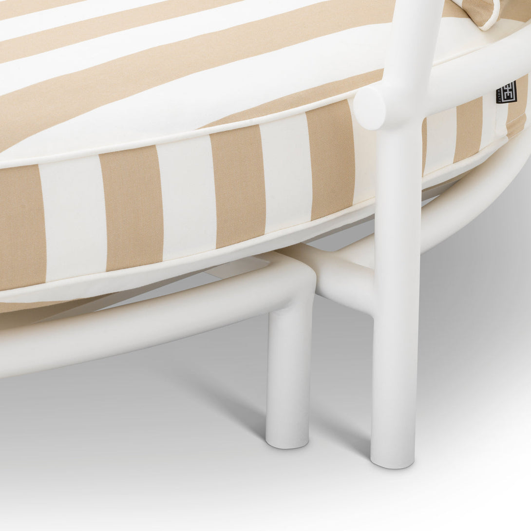 Outdoor Bed Laguno Matte White Finish Outdoor Eichholtz