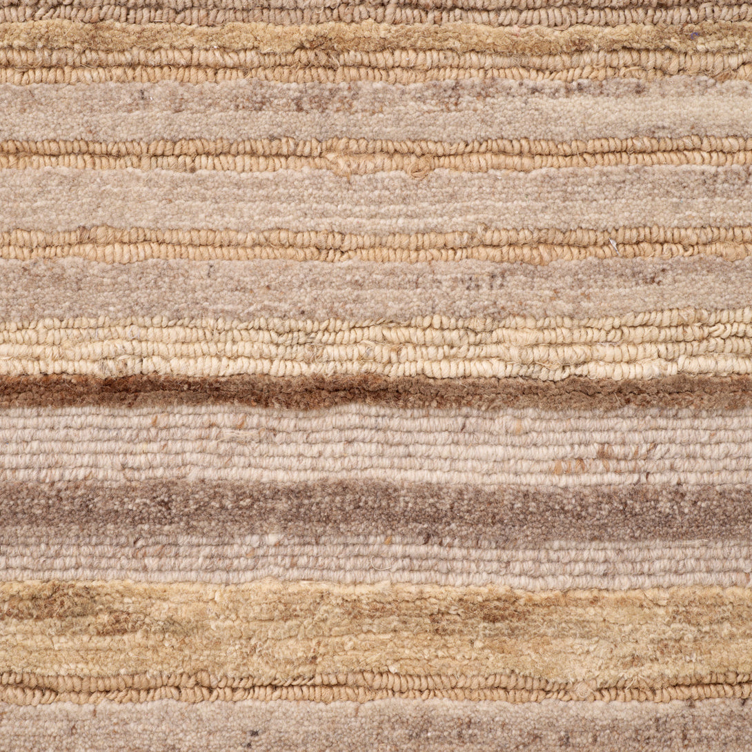 Rug Mansion 300 x 400 beige Furniture Eichholtz